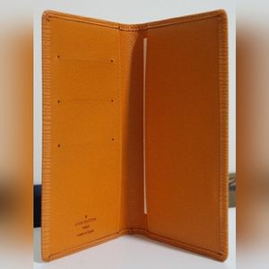 [SOLD] Louis Vuitton Orange Epi Leather Pocket Agenda Cover